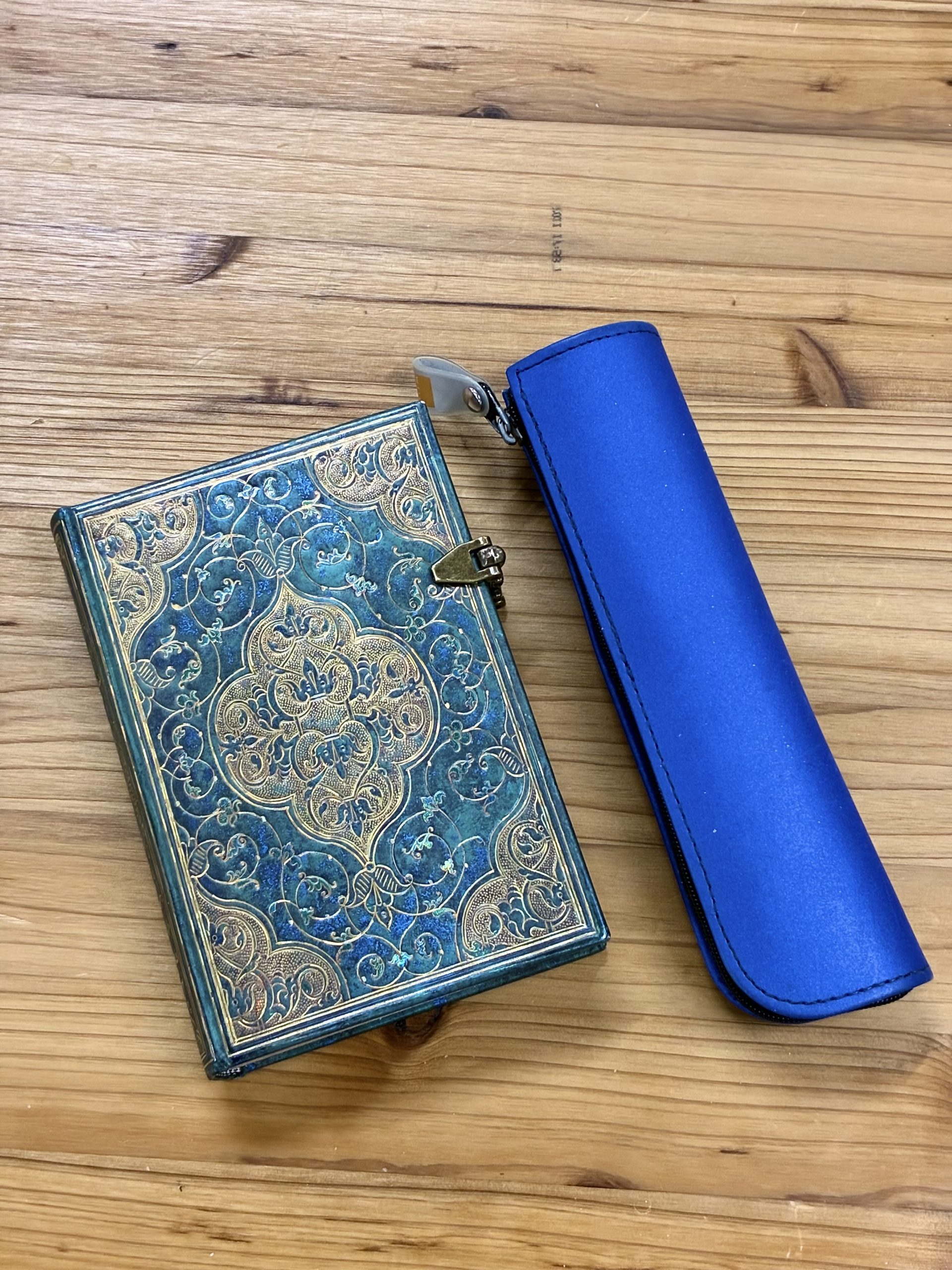 作詞家　阿閉真琴のペーパーブランクスのノート